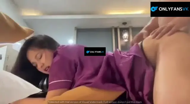 คลิปหลุดvkทางบ้าน สาวหุ่นอวบทรงซ้อน่าเย็ดจัด โดนผัวหื่นตั้งกล้องถ่ายคลิปตอนกำลังเล่นเสียว แอ่นหีให้ผัวจับซอยหีเสียวๆ